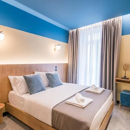 Metis Urbane Living Spaces 3*